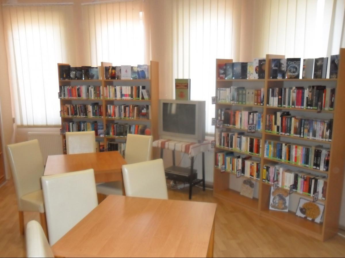 Kisvarsány Könyvtár, Információs és Közösségi Hely 